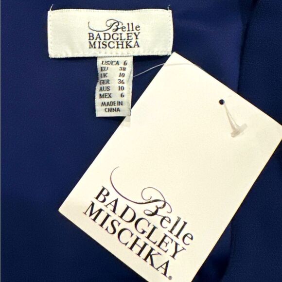 NWT Belle Badgley Mischka Puff Sleeve Gown in Navy Blue - Picture 4 of 15